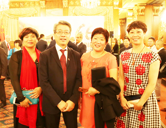 中国驻米兰总领事馆举行庆祝中华人民共和国成立66周年招待会
