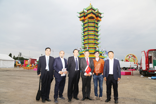 中国彩灯节在米兰卫星城蒙扎市隆重开幕