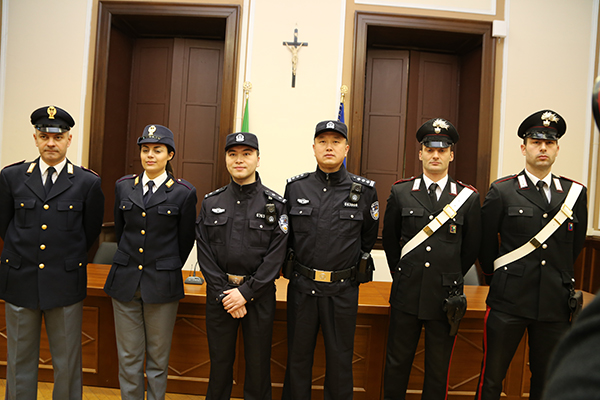 中意联合警务巡逻在米兰启动