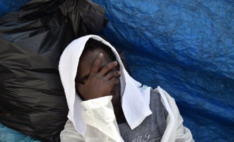 意大利海军表示：五名难民在海难中死亡