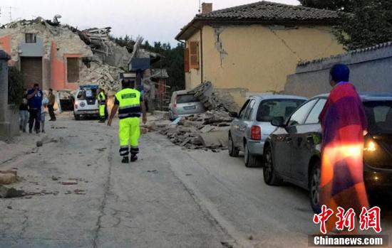 （视频直播）意大利中部近ROMA:发生6.0级大地震,已确认13死亡！