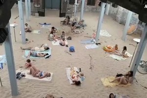 Biennale: Lituania cerca vacanzieri per spiaggia artificiale (ANSA)