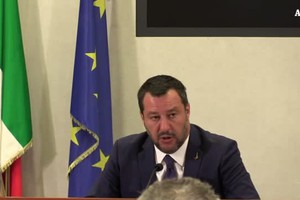 Rifiuti, Salvini: Siano risorsa, ragionare con M5s (ANSA)