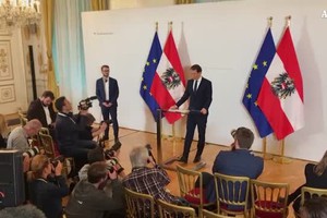 Kurz si affida ad un governo semi tecnico (ANSA)