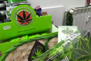 Stop dalla Cassazione alla vendita dei derivati dalla cannabis (ANSA)